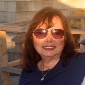 Meet your Posher, Rita